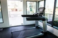 Lakeshore Suites Banani - Fitnessstudio