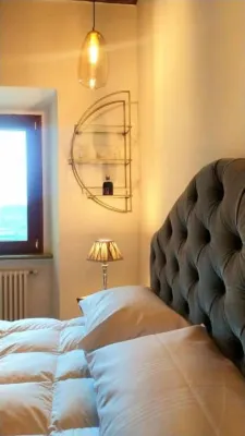 Accommodation with Lake View with Jacuzzi Hotel di Genzano di Roma