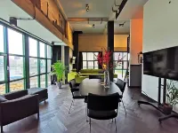 Bed, Bites & Business Hotel Rotterdam - 4 Yıldız