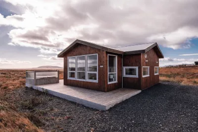 Blue View Cabin 6A with Hot Tub Hotels in Reykholt