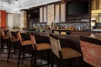 Hilton Garden Inn Waco - bar