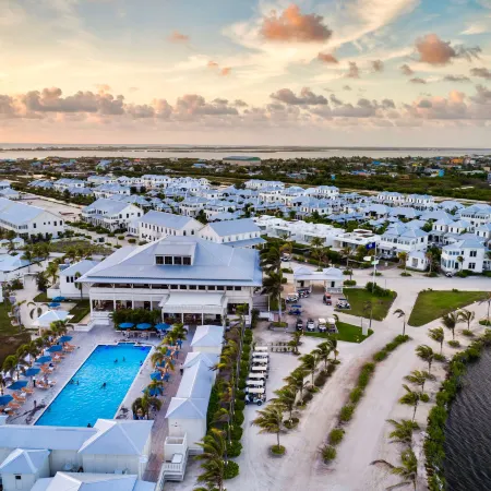 Mahogany Bay Resort & Beach Club, Curio Collection by Hilton