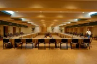 Constantinou Bros Athena Royal Beach Hotel