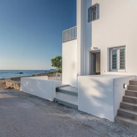 Milos Waves Luxury Apartments