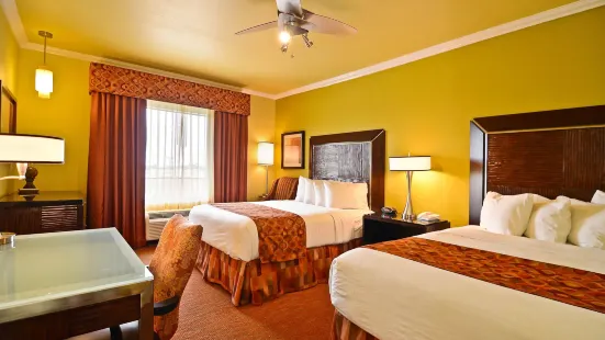 Best Western Plus Christopher Inn  Suites