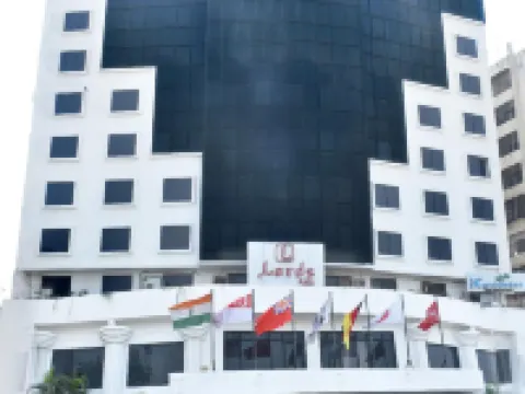 Lords Plaza Surat Hotéis em Surat