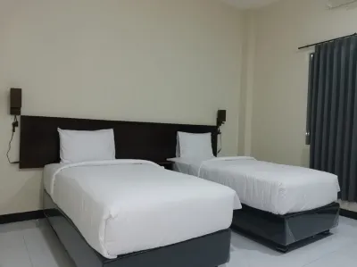 Palm Bajo Hotel