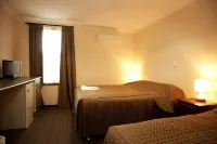 Prince of Wales Hotel, Bunbury Hotel di South Bunbury