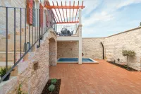 Holiday Home Rocca Hotels in Milna
