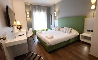 Hotel Umbria - Housity