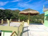 Diamond Lodge Hotels in Coron