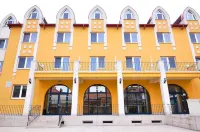 Hotel Maxim - 4-Star