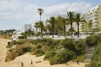 Apartamentos Turisticos Lindomar Hotels in Armação de Pêra