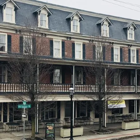 Waynebrook Inn