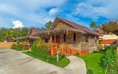 Pinthong Aonang Villa