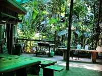 Daintree Crocodylus Hotels in Daintree