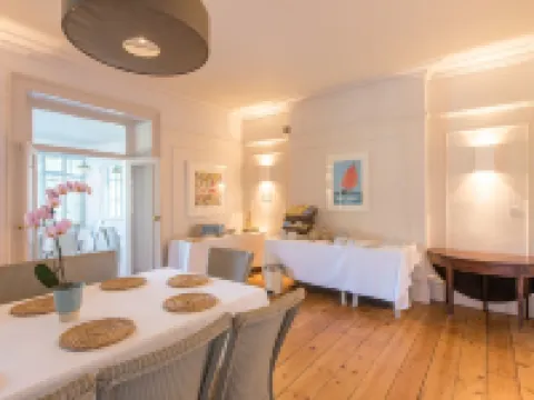 The Rosevine Hotels in Truro
