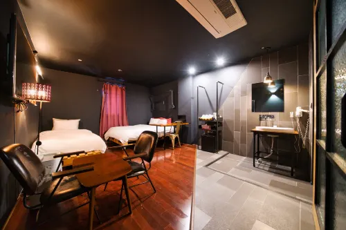 Elephant Shower Hotel