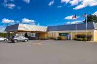 Quality Inn and Suites Fairgrounds - Syracuse โรงแรมในBaldwinsville