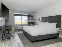 Four Points by Sheraton Amarillo Central Hotels near Bill's Backyard Classics