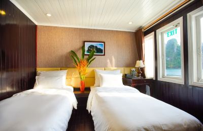 Deluxe Cabin, 2 Twin Beds, Ocean View