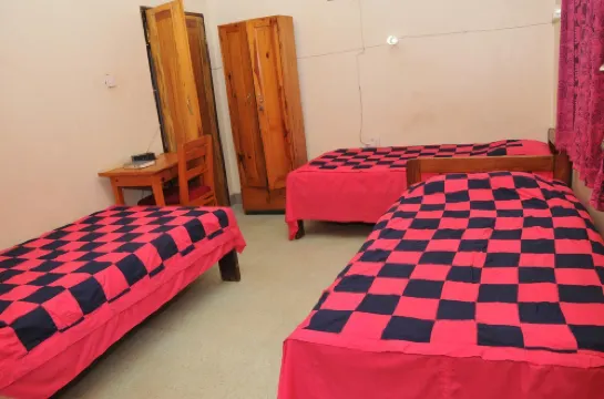 New Court View Hotel