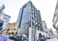 Croissant Hotel Guri by Aank