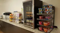 Tricove Inn & Suites