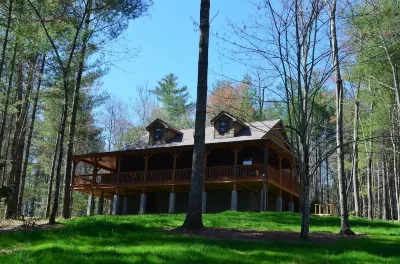 Asheville Country Cabins Hôtels à proximité de l'Aéroport Regional