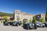 Hotel & SPA Monasterio de Boltana Monumento - Parkering