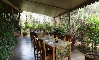 Ikweta Safari Camp