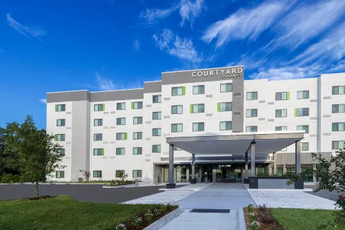 Courtyard Tampa Northwest/Veterans Expressway Hotels in Westchase