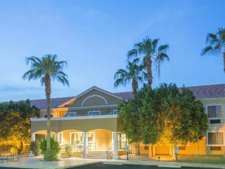 Baymont by Wyndham Phoenix I-10 Near 51st Ave