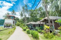 1511 Coconut Grove Hotels in Tioman