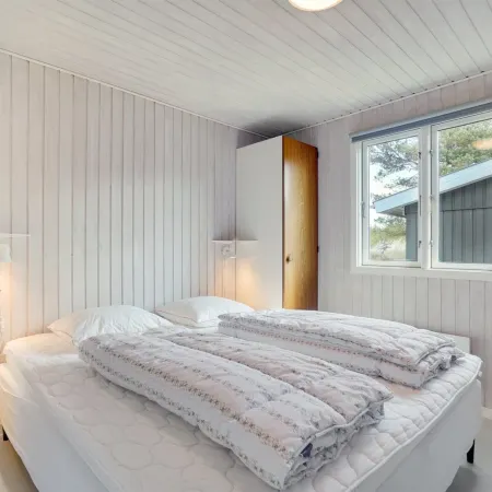 "Absolon" - 1.5km from the Sea