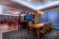 TownePlace Suites Belleville - breakfast