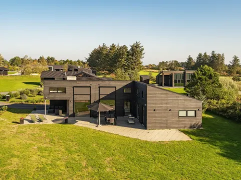 "Alva" - 998m from the Sea