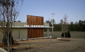 Tangerine Motel
