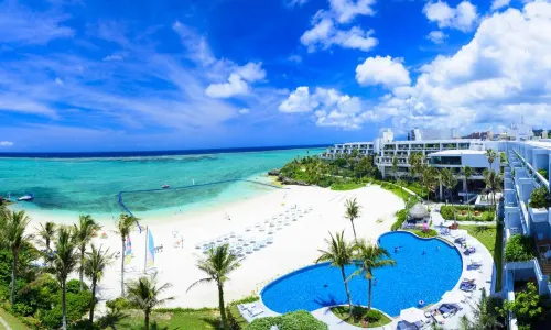 The Moon Beach Museum Resort