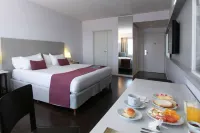 Dazzler by Wyndham Buenos Aires Recoleta Hotels in Buenos Aires