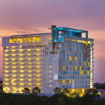 Swiss-Belcourt Bogor Hotels near Pajajaran Stadium
