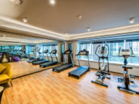 Suning Yayue Hotel (Zhangjiagang Pedestrian Street Manbatt Square) Hotels in Zhangjiagang