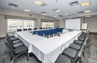 Hampton Inn by Hilton Ottawa - 3 stelle