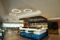Holiday Inn Express & Suites JAIPUR GOPALPURA by IHG - bar