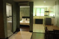 Kris Lodge Hotel Hoteles en Bintulu