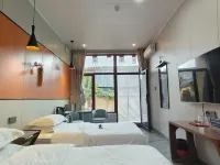 Liuyuan Homestay (Qingzhou Ancient City Branch) - balcony