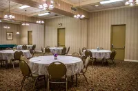Baymont by Wyndham Youngstown Hotels in Youngstown