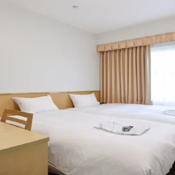 Pearl Hotel Ota