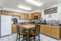 Super 8 by Wyndham Rexburg Hoteles en Rexburg