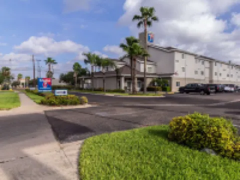 Studio 6 McAllen, TX Hotels in Mcallen